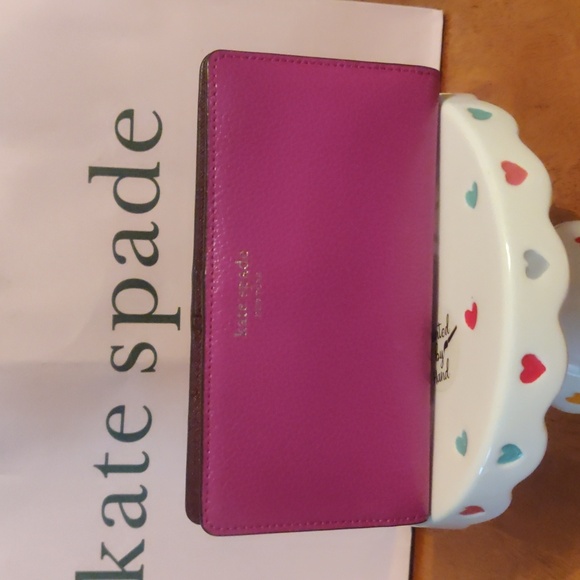 Kate Spade Handbags - Kate Spade Nwot wallet